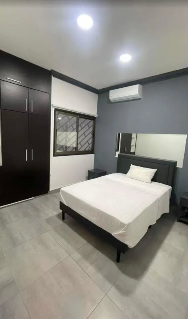 Alquiler de Residencia Amoblada en Altos de Panamá