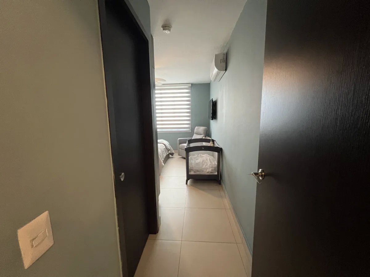 Venta de apartamento PH Altaterra Torre 500, El Crisol