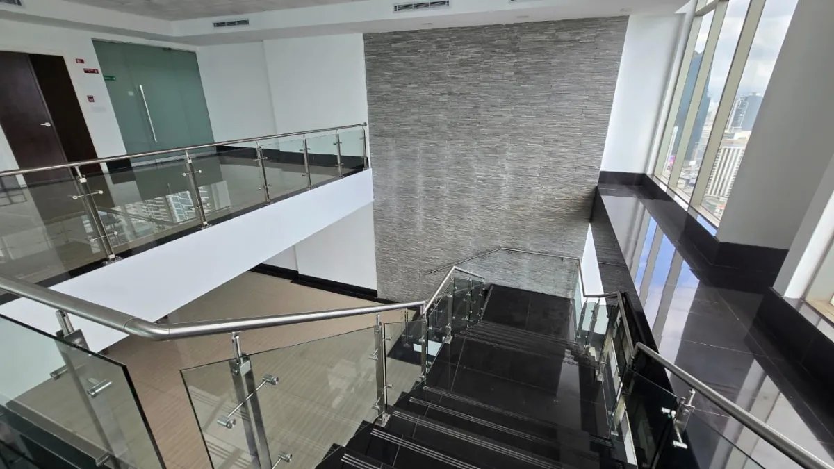 Oficina en alquiler, Avenida Balboa