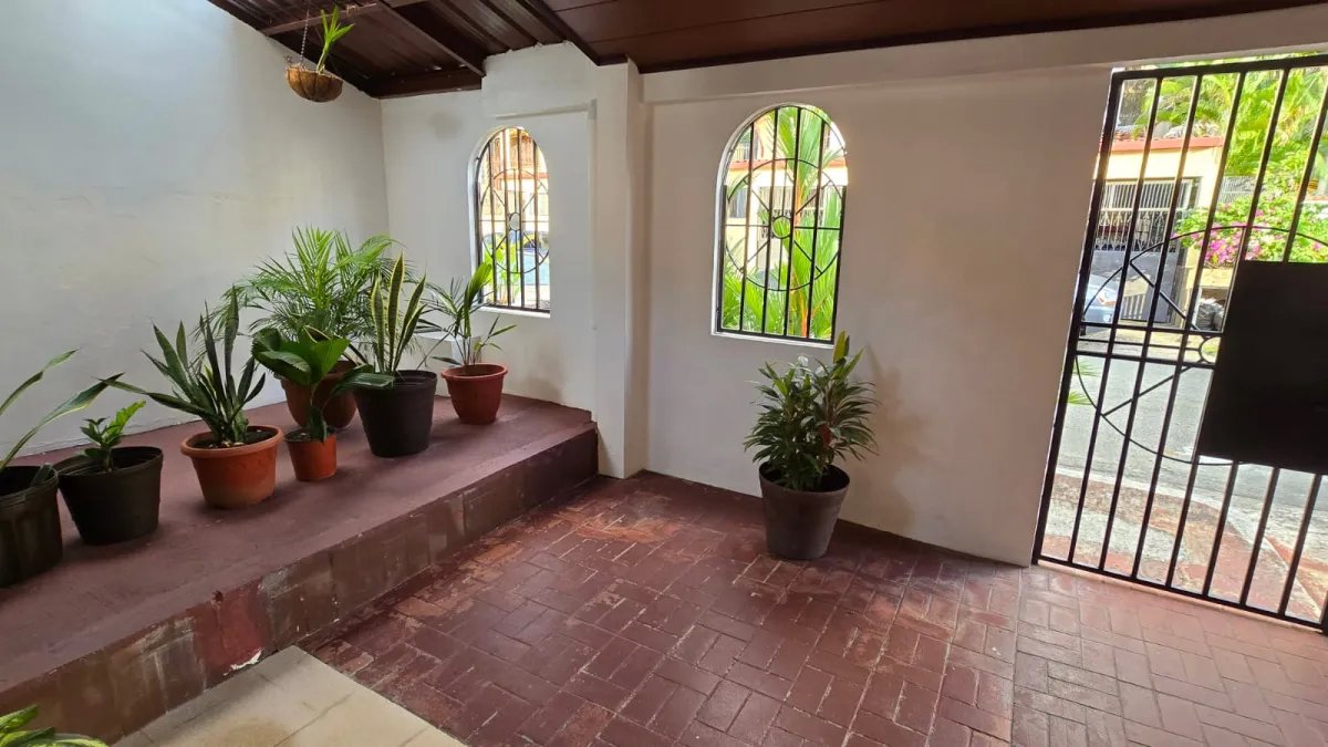 Venta de casa en Hato Pintado