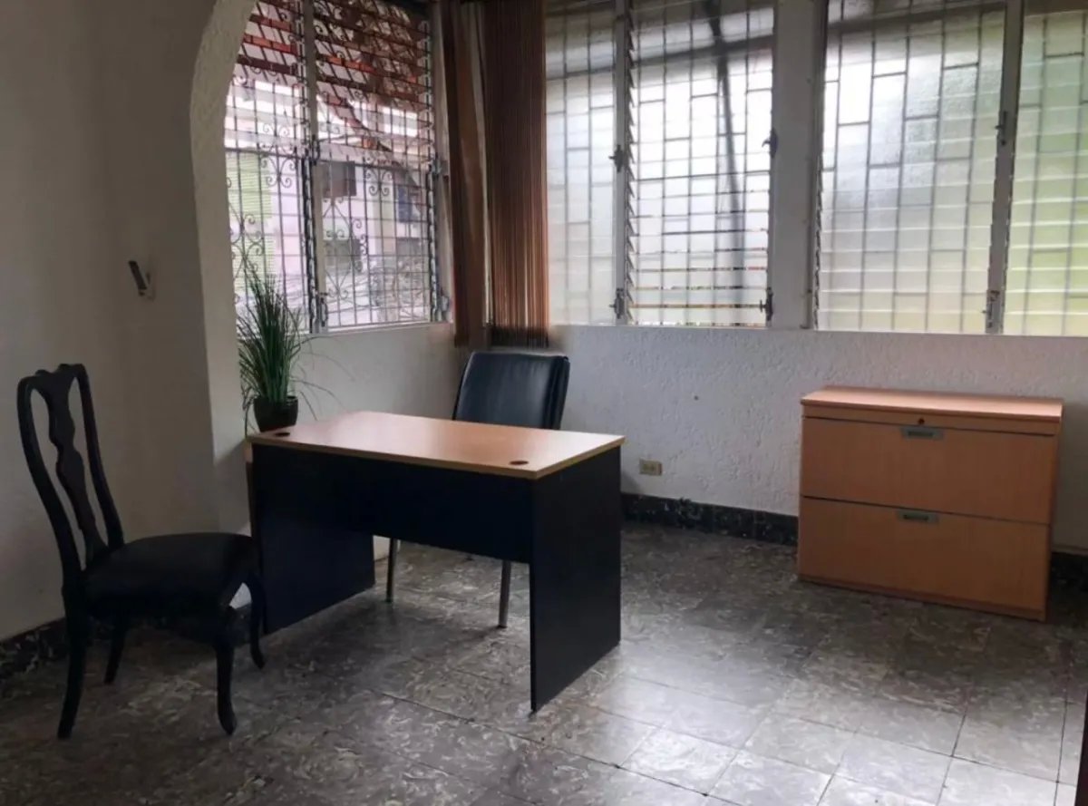 Alquiler de oficina en Perejil, Calidonia