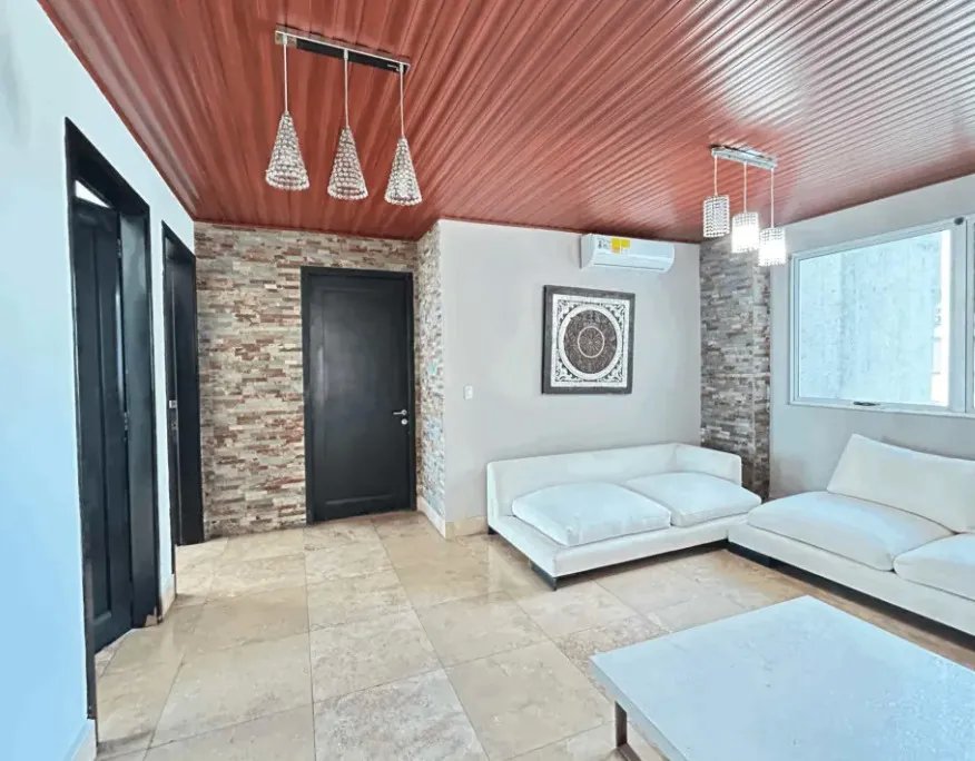 Alquiler de apartamento semi amoblado en Punta Pacifica, Panamá