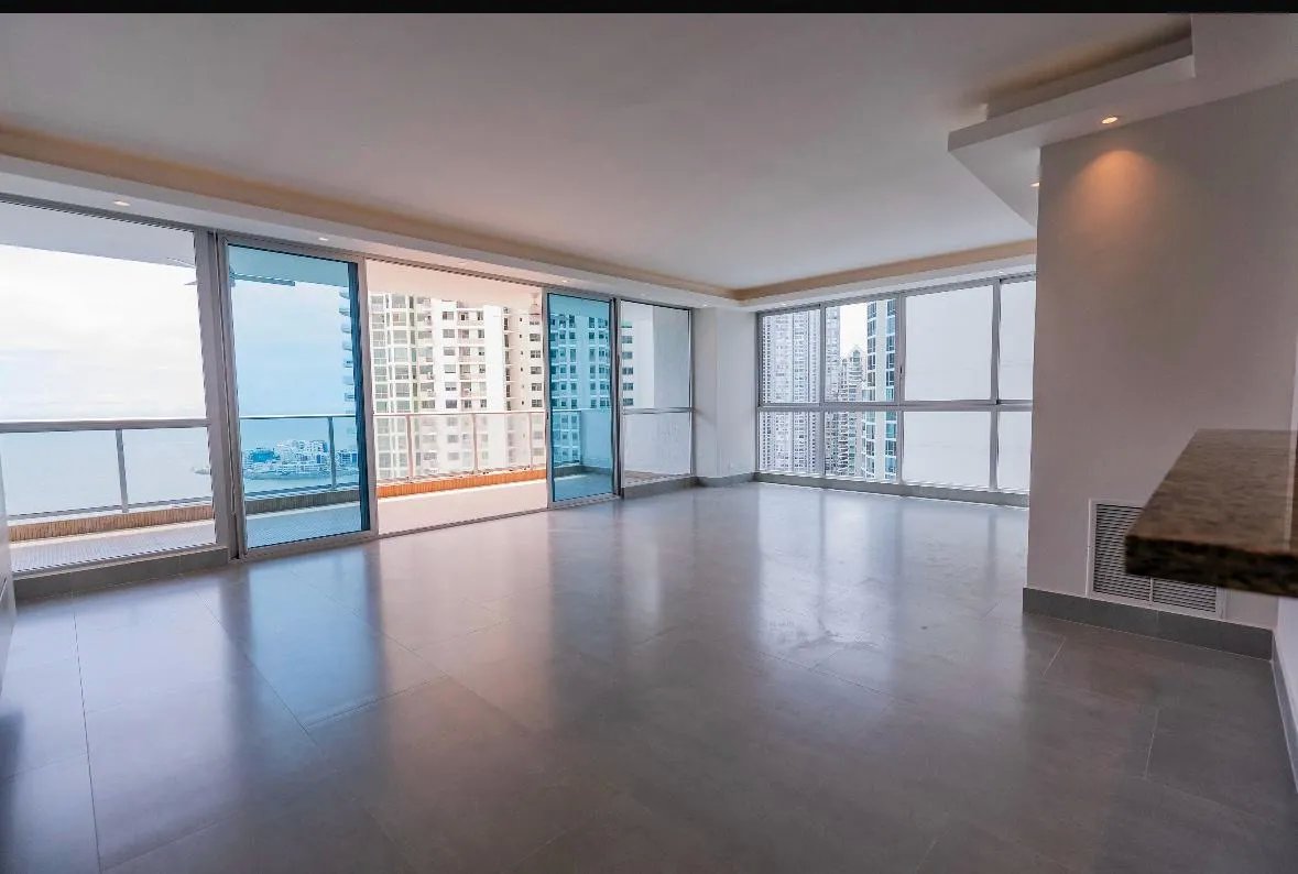 Venta de apartamento en Punta Pacifica, Panamá