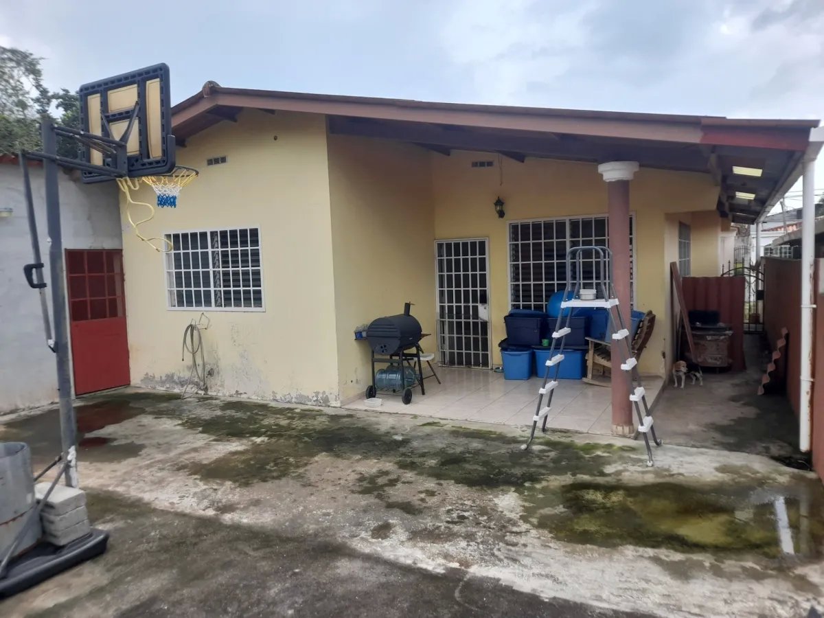 Se vende casa en Brisas del Golf, Panamá