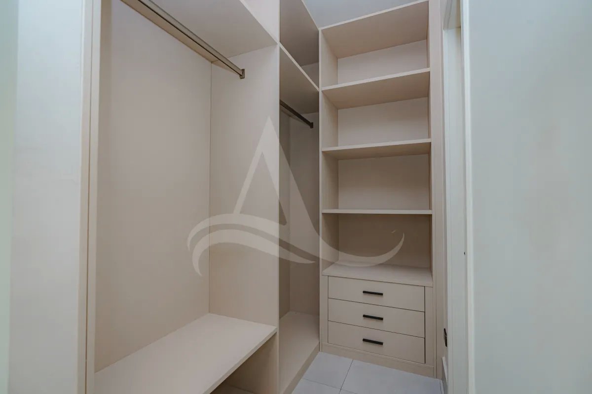 Apartment For Sale in Punta Paitilla