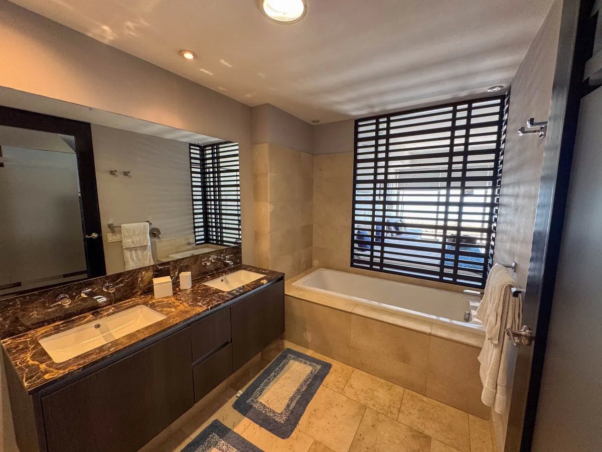 Venta de apartamento en PH The Ocean Club (TOC), Punta Pacífica
