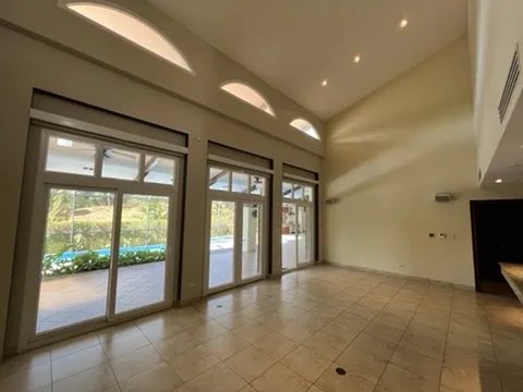 Venta de casa en Tucan Country Club & Resort