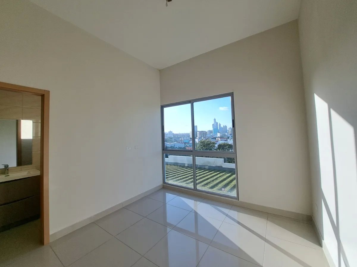 Se vende apartamento en Torres de Castilla, Panamá