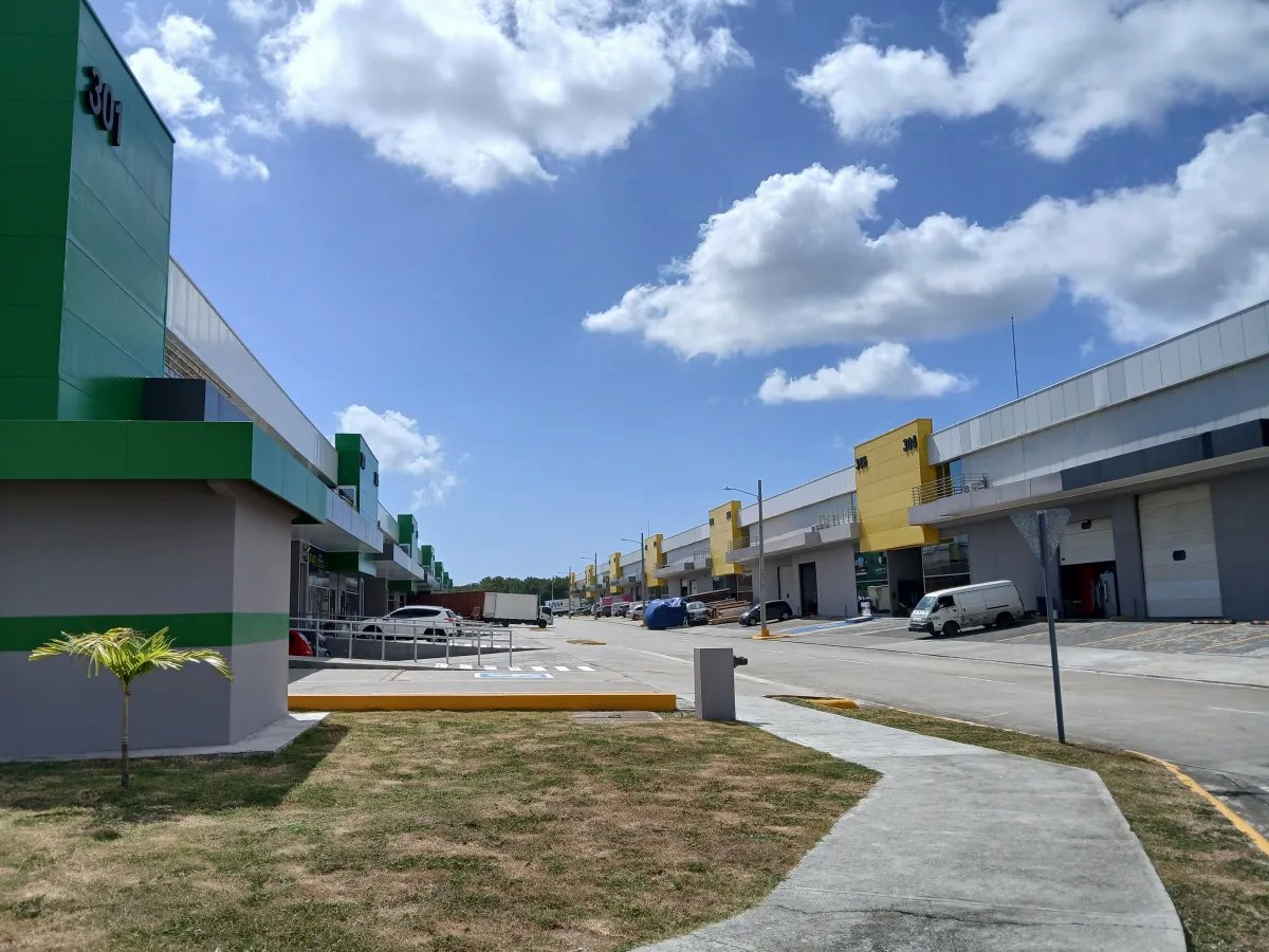 Se vende Galera vacía en Zona Uno Terminal Industrial