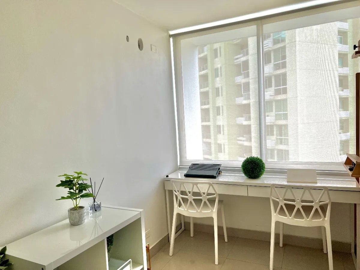 Se vende apartamento amoblado en Costa del Este, Panamá