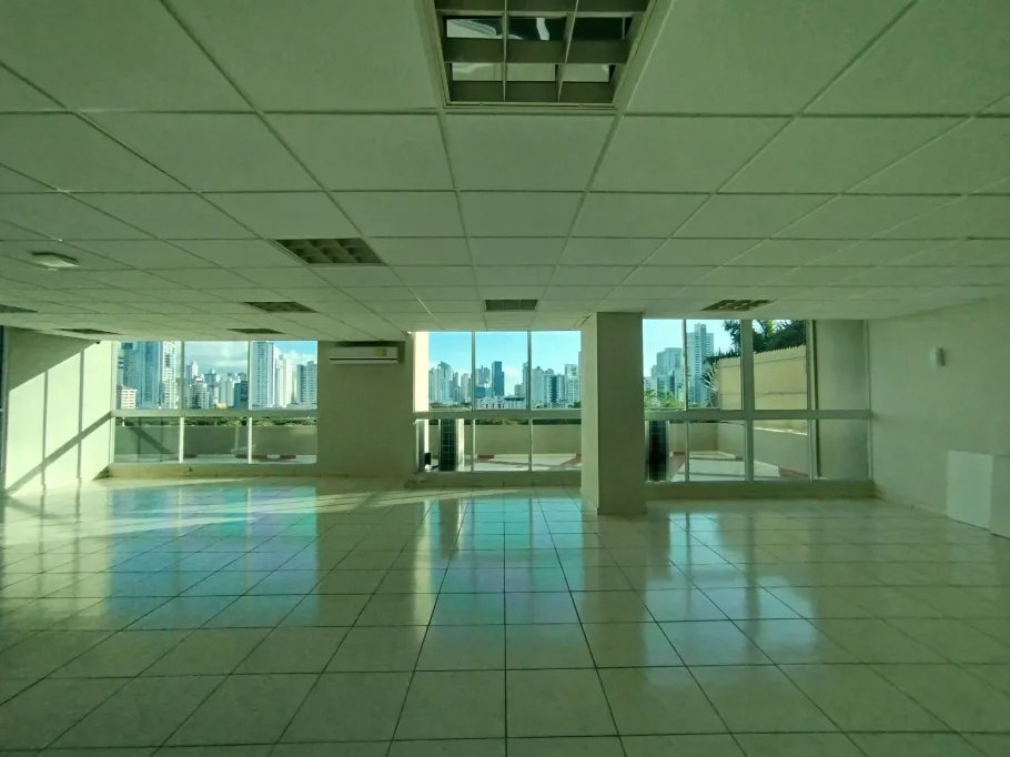 Apartamento en venta cerca de Parque Omar, Panamá