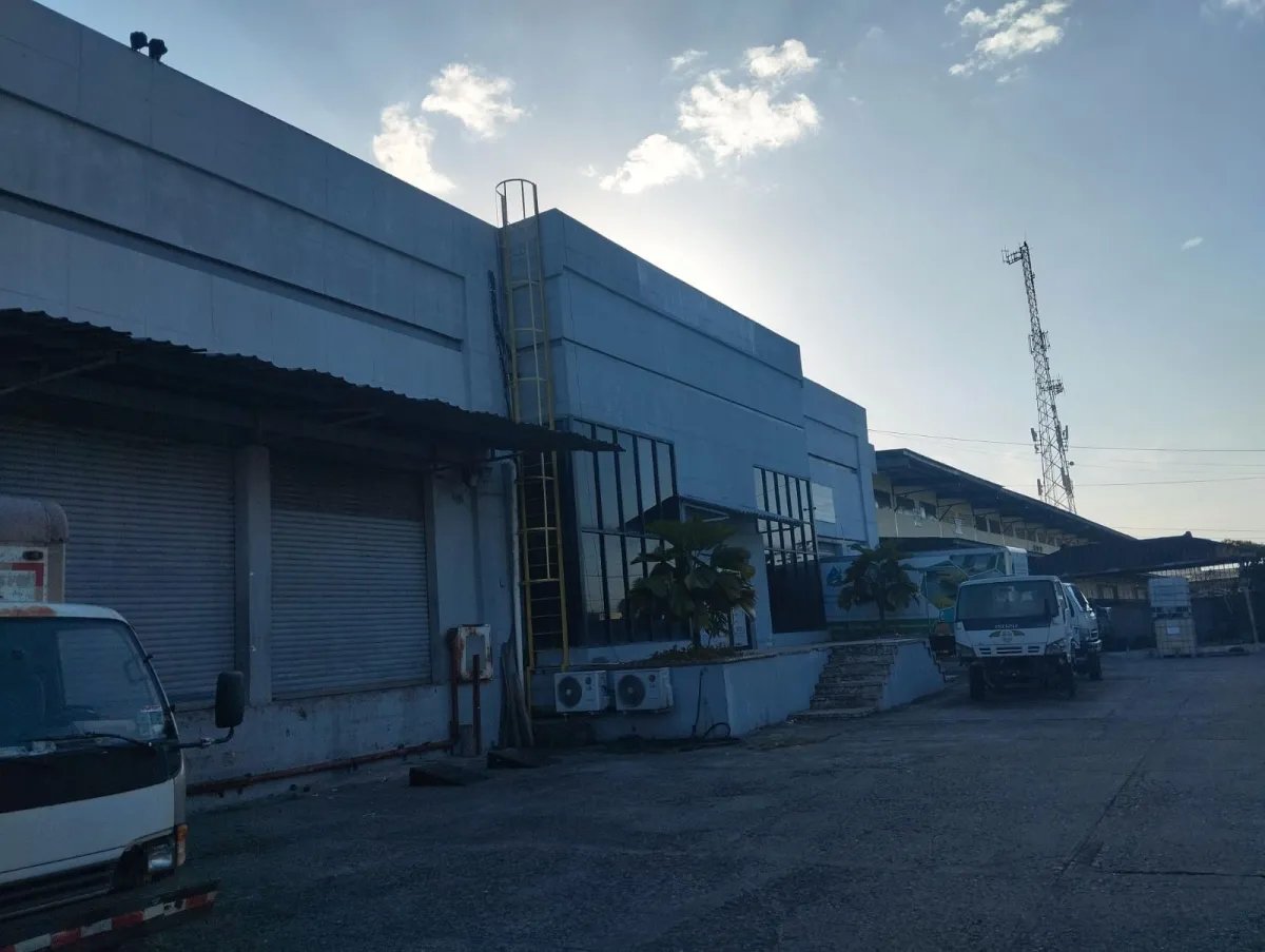 Venta de bodega en El Crisol, José Domingo Espinar