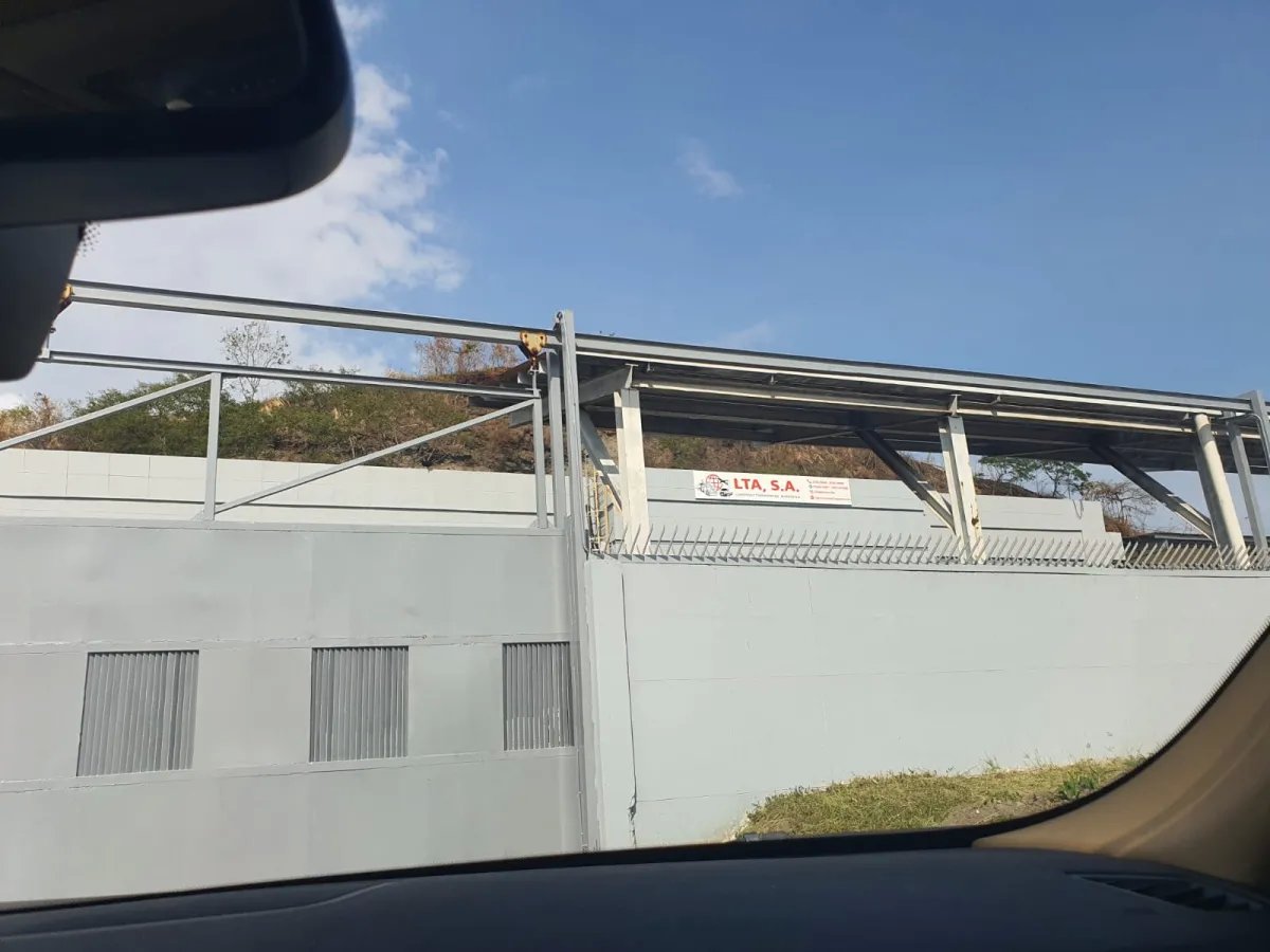 Venta de bodega en El Crisol, José Domingo Espinar