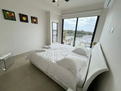 Alquiler de apartamento amoblado en Santa María, Panamá