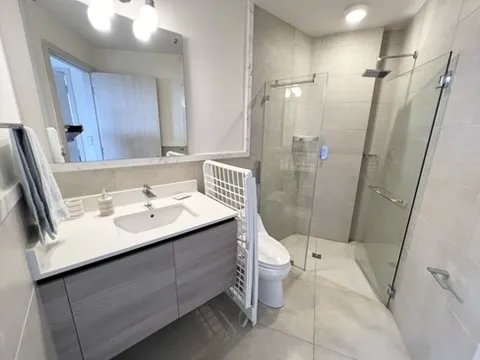 Alquiler de apartamento amoblado en Santa María, Panamá
