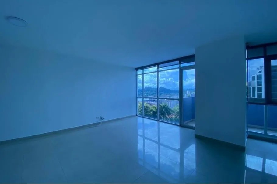 Se alquila apartamento en El Cangrejo