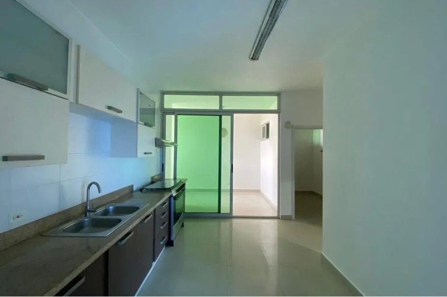 Se alquila apartamento en El Cangrejo