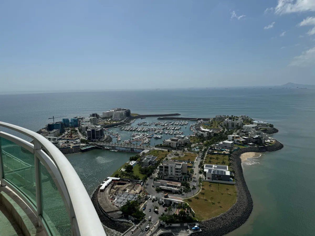 Venta de apartamento de lujo en PH Bahía Pacífica, Panamá