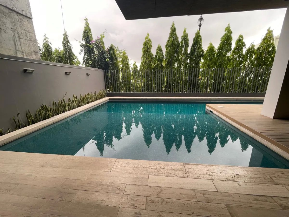 Apartment For Sale in Santa María