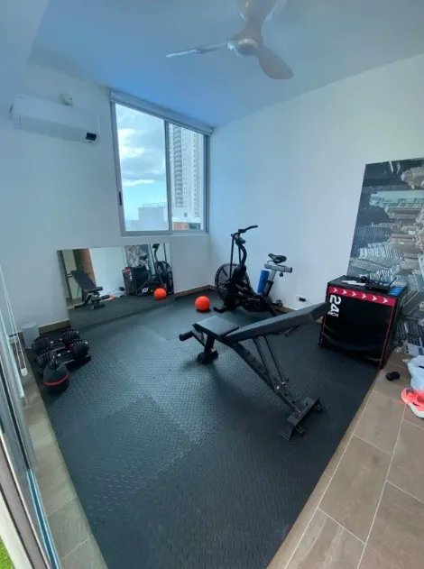 Venta de apartamento en Avenida Balboa, Panamá