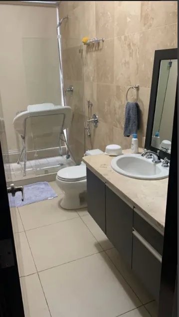 Venta de apartamento amoblado en Avenida Balboa, Panamá