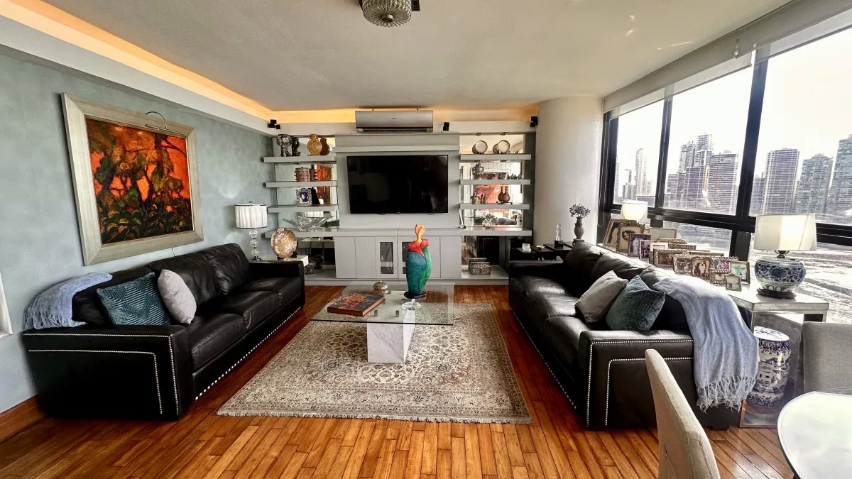 Se vende apartamento en Avenida Balboa, Panamá