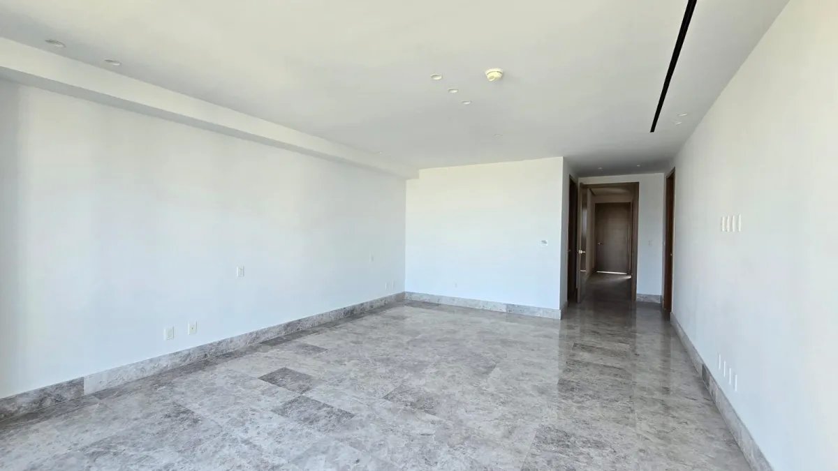 Apartment For Sale in Santa María Golf & Country Club