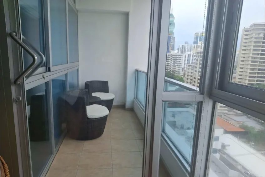 Alquiler de apartamento en Avenida Balboa, Panamá