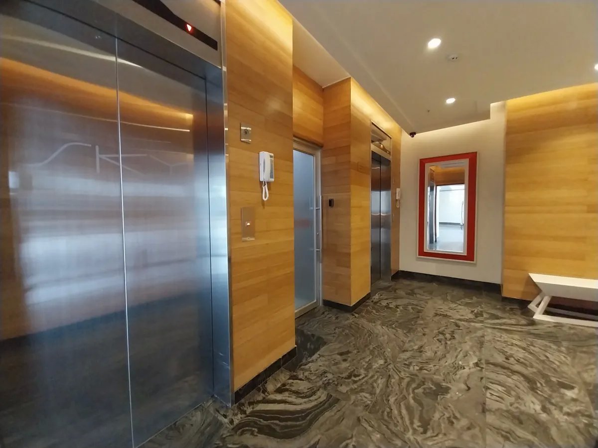 Apartamento amoblado en alquiler en Av. Balboa