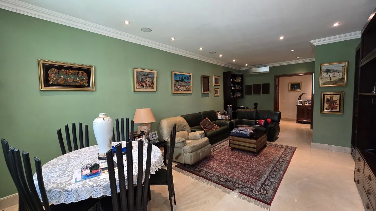 Apartment For Sale in Punta Pacífica