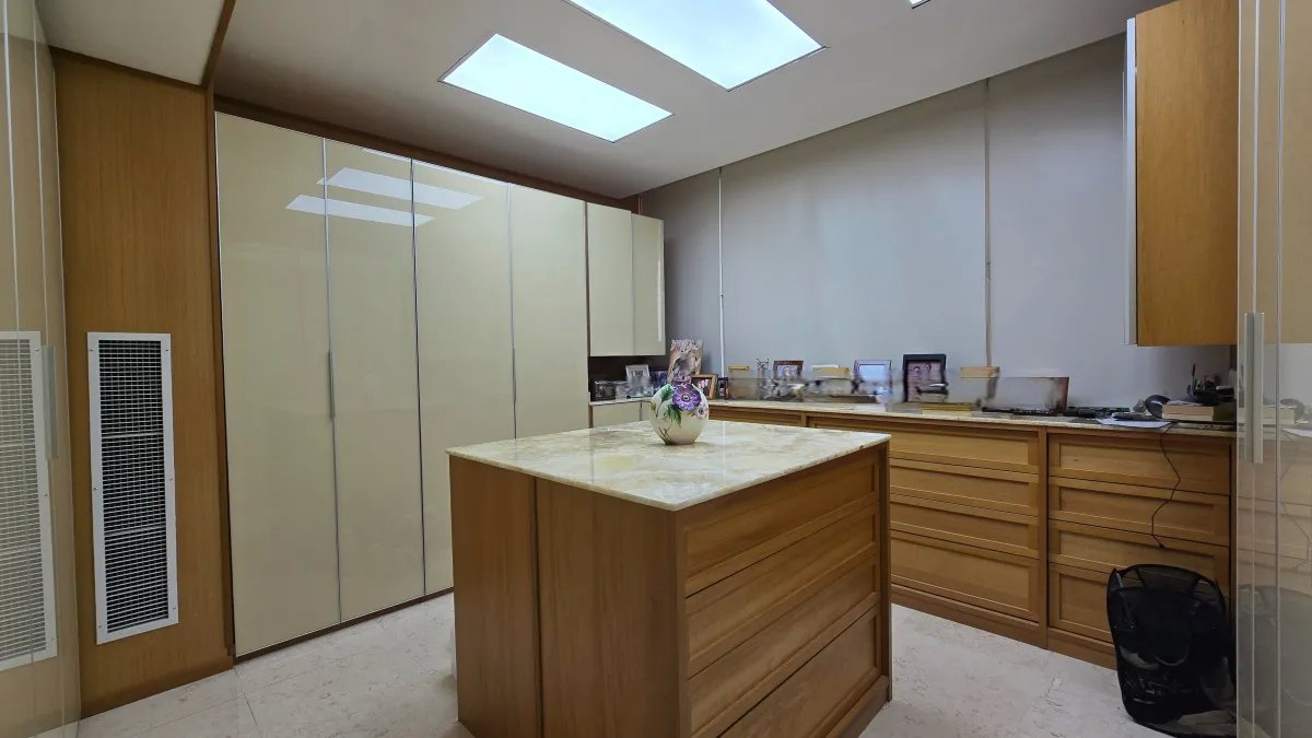 Apartment For Sale in Punta Pacífica