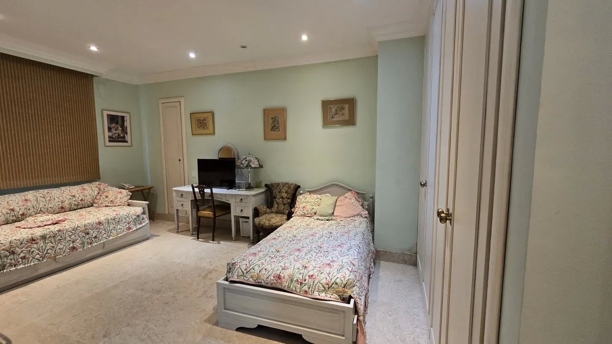 Apartment For Sale in Punta Pacífica