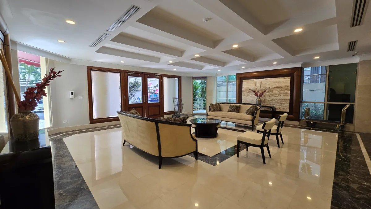 Apartment For Sale in Punta Pacífica