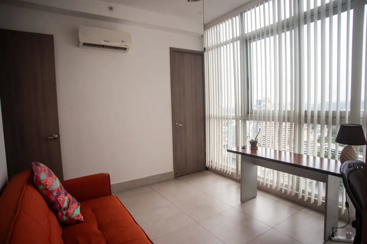 Se vende apartamento (Penthouse Junior) en PH Luxor, La Cresta, Bella Vista
