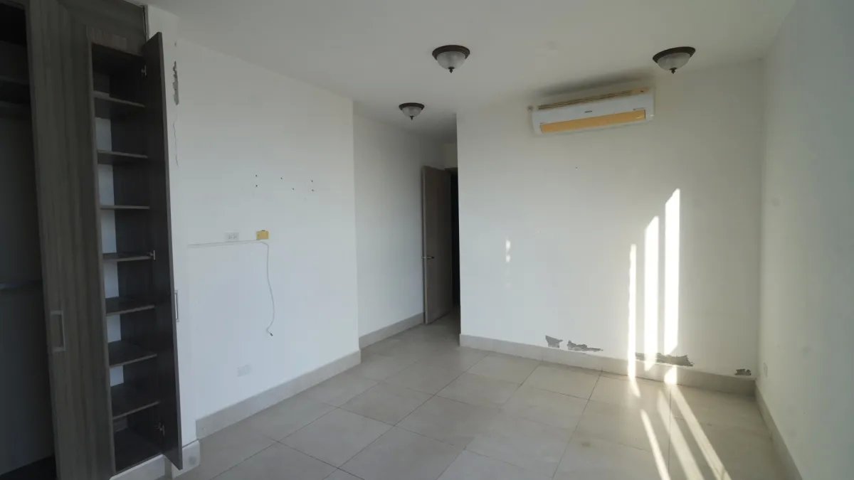 Se vende apartamento (Penthouse) en PH Luxor, La Cresta, Bella Vista