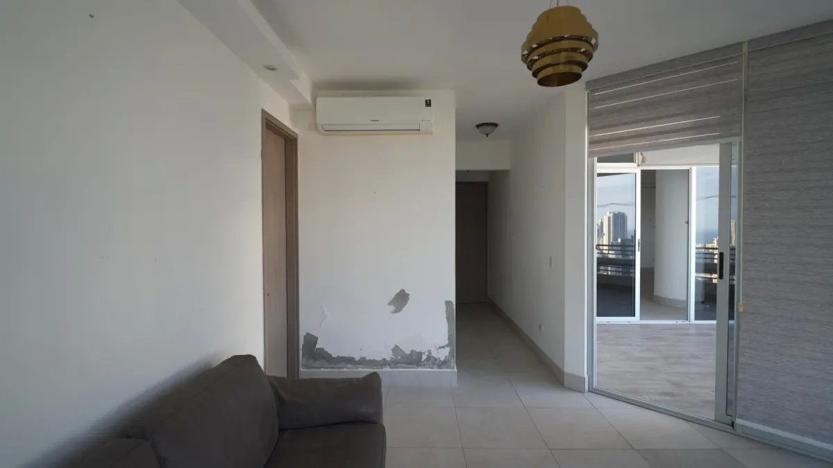 Se vende apartamento (Penthouse) en PH Luxor, La Cresta, Bella Vista