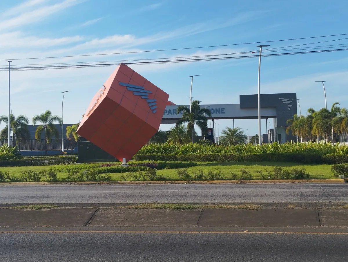 Se vende terreno frente a Vía Panamericana, 24 de Diciembre