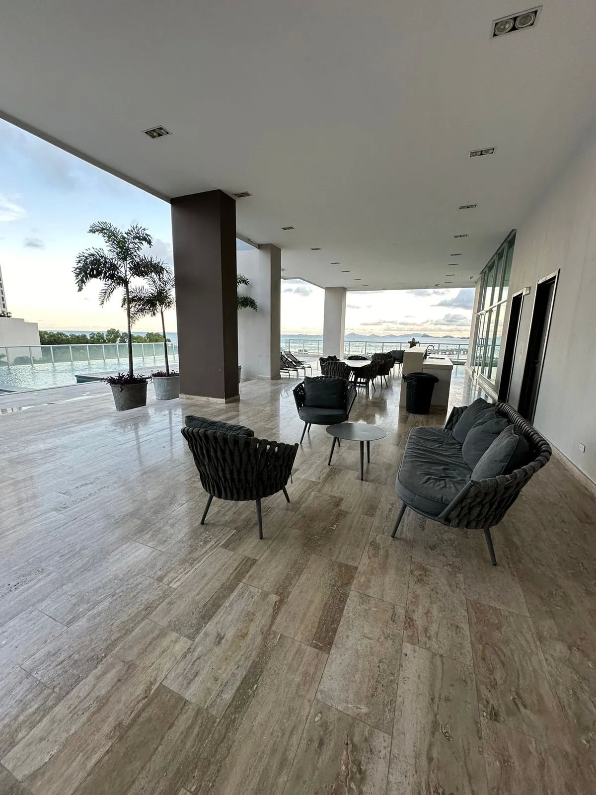 Se vende apartamento en Costa del Este