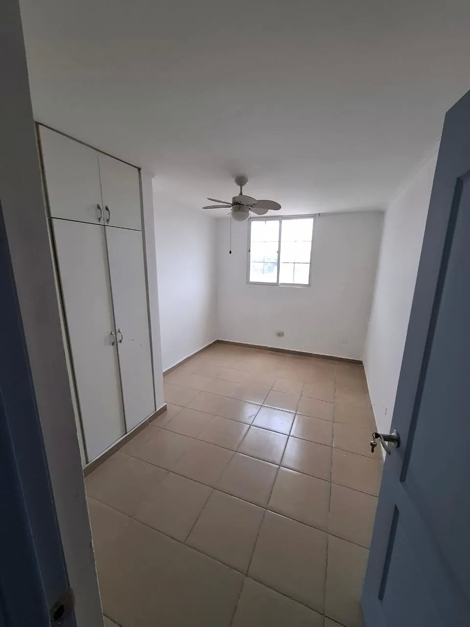 Venta de apartamento debajo de avalúo