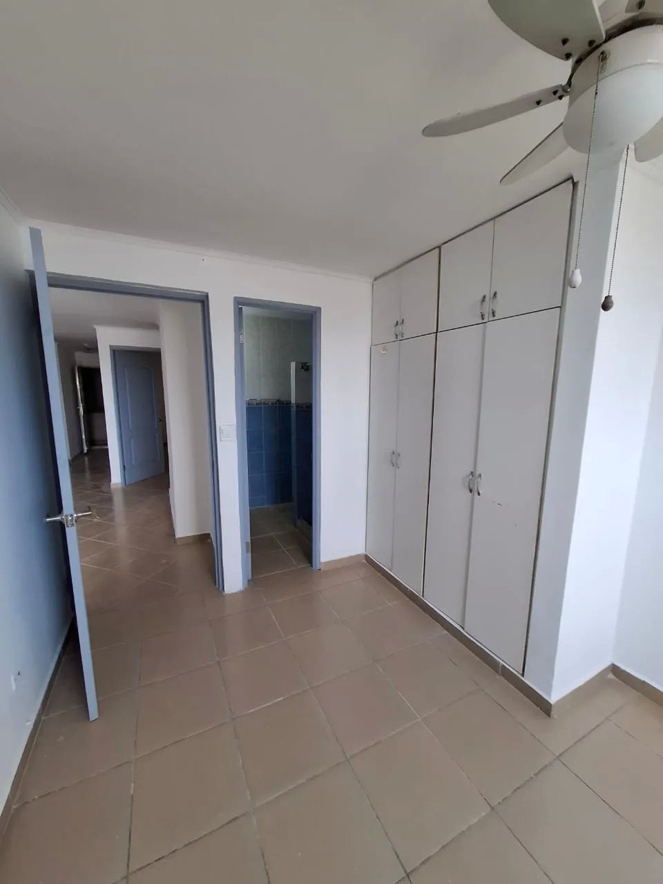 Venta de apartamento debajo de avalúo
