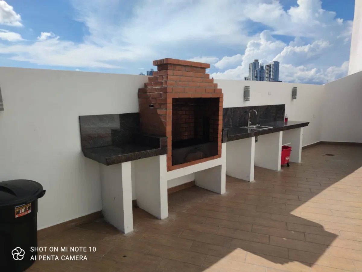 Apartment For Sale in Avenida Doctor Belisario Porras