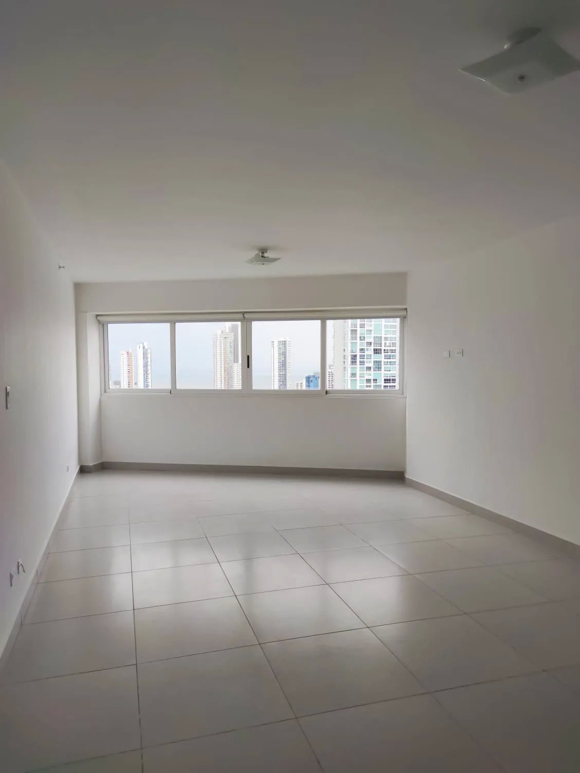 Venta de apartamento en San Francisco, cerca del Parque Omar