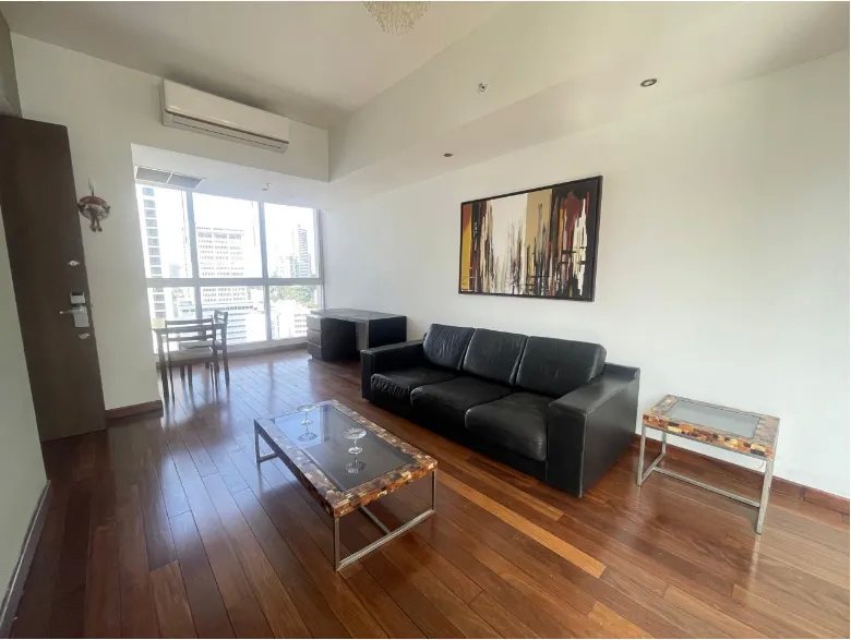 Venta de apartamento, Via España