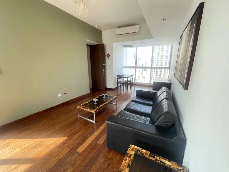 Venta de apartamento, Via España