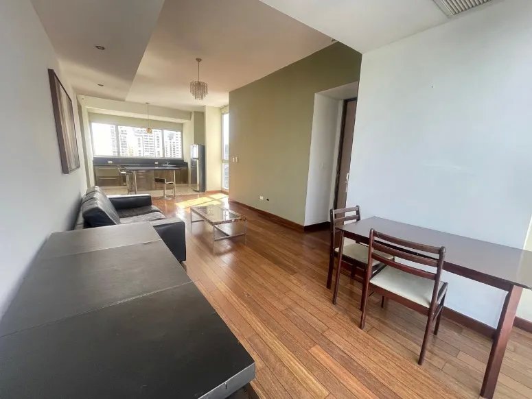 Venta de apartamento, Via España