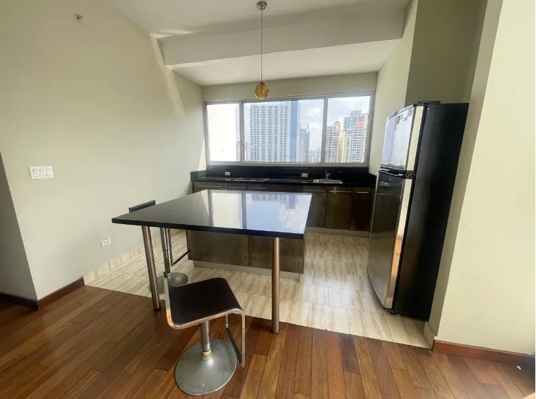 Venta de apartamento, Via España
