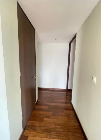 Venta de apartamento, Via España