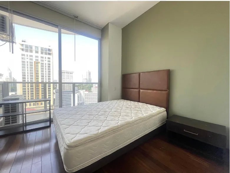 Venta de apartamento, Via España