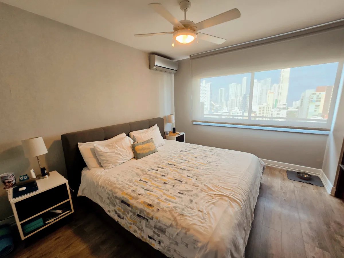 Apartment For Sale in San Francisco