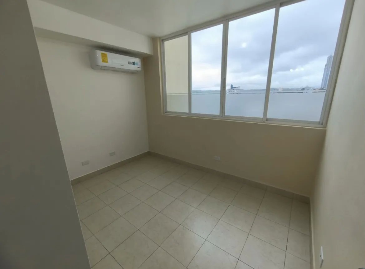 Venta de apartamento en PH Majestic Gardens, Edison Park